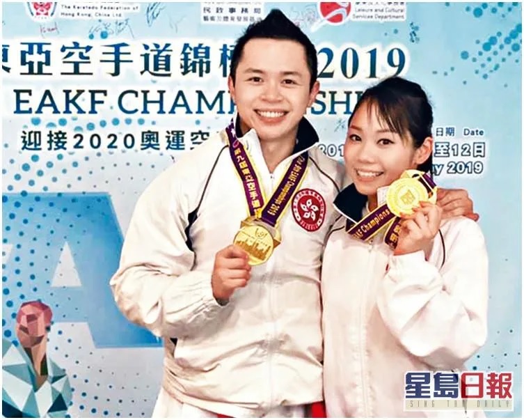 劉知名（左）與劉慕裳（右）是兄妹。.jpg