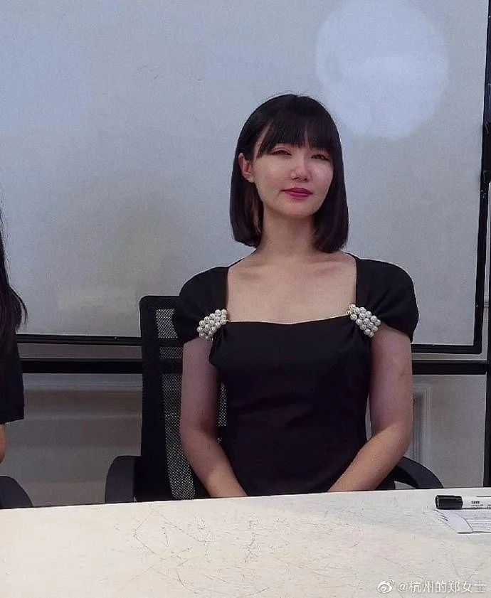 8 鄭女士五官清麗。.jpg