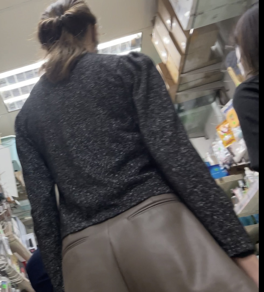 揀皮褲，要通爽