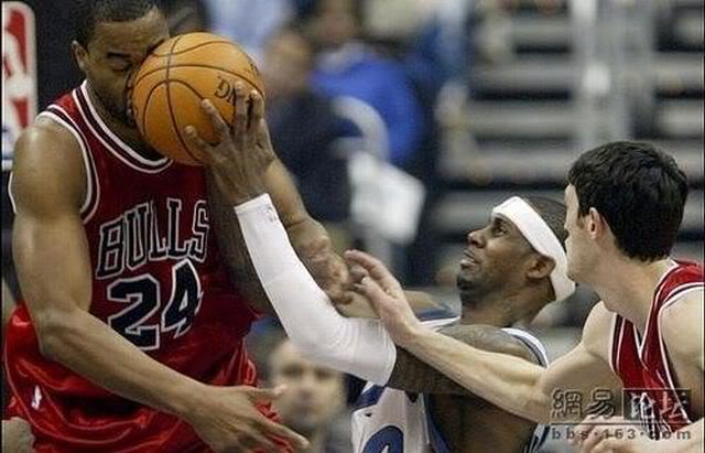 Basketball-Players-Funny-Moment.jpg
