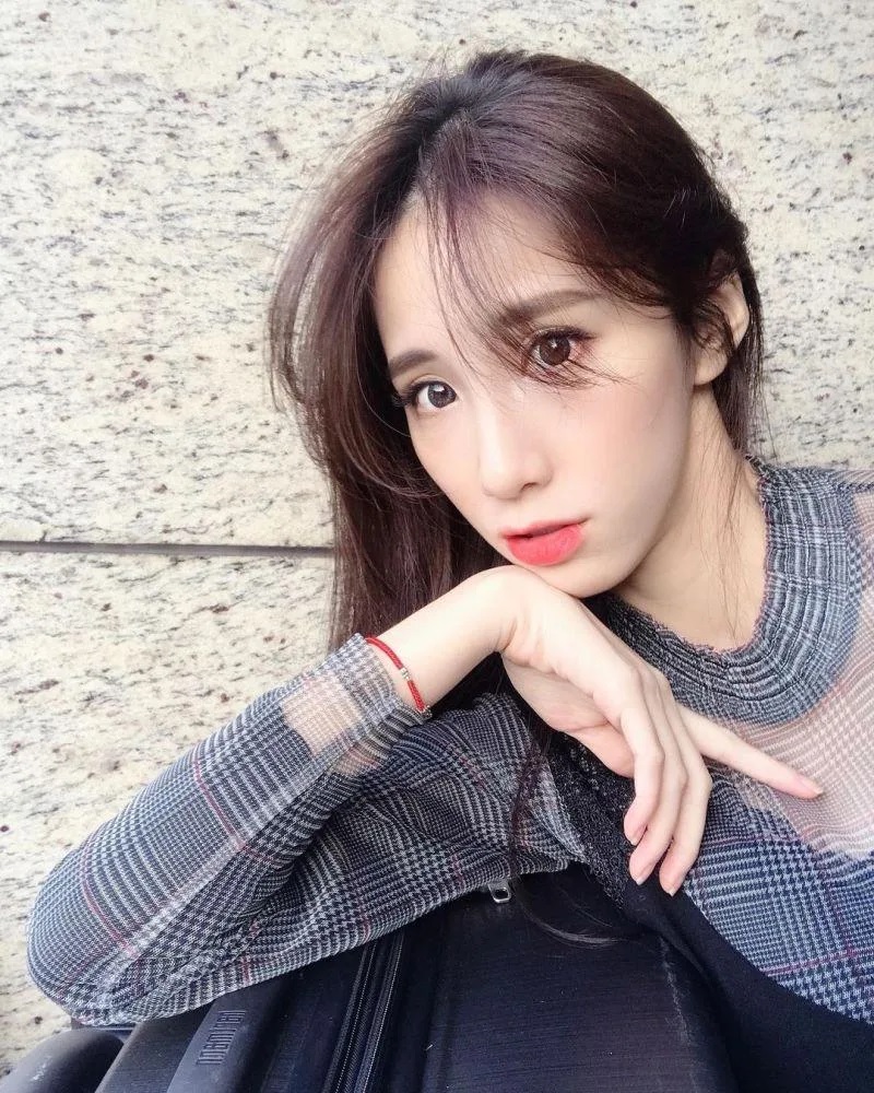 2 瑤瑤可性感，可甜美。.jpg