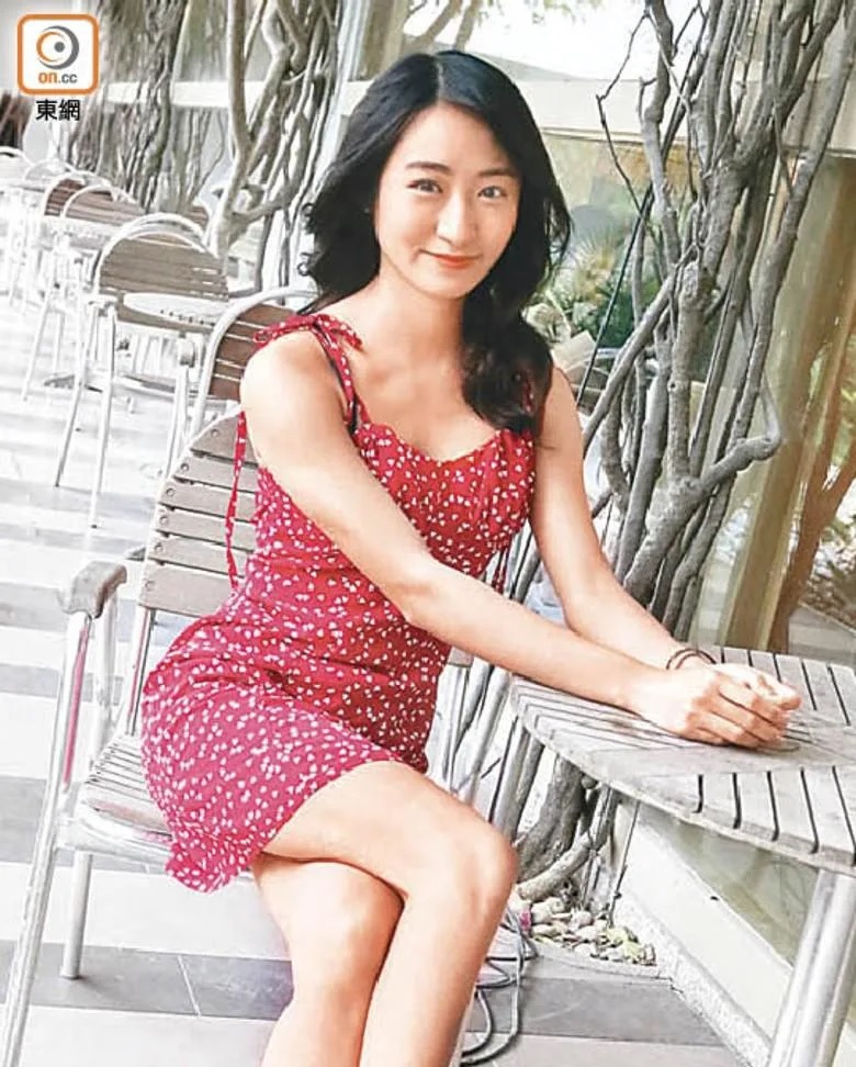 2 黃紫茵獲讚演戲有林夏薇影子。.jpg