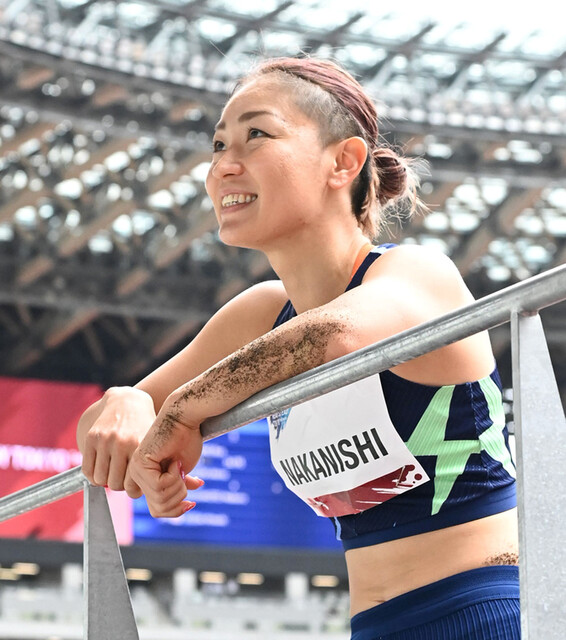 中西麻耶3.jpg