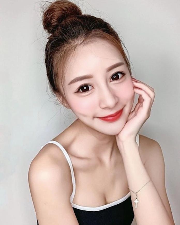 1562051767-1e1cdd8094ef2c0cdf75bea34bb40de7-696x872.jpg