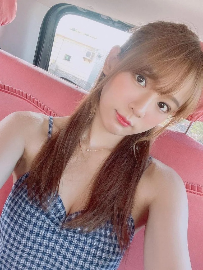 2 林莎有「台版三上悠亞」、「國民初戀」、「無害女友」等封號。.jpg.jpg