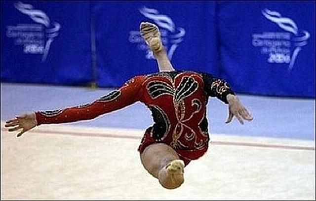 headless-gymnast-58b8c7323df78c353c208a92.jpg