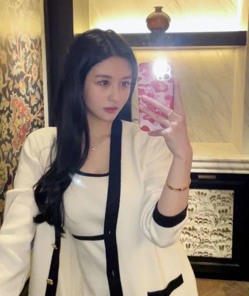 3 沈月外貌出眾。.jpg