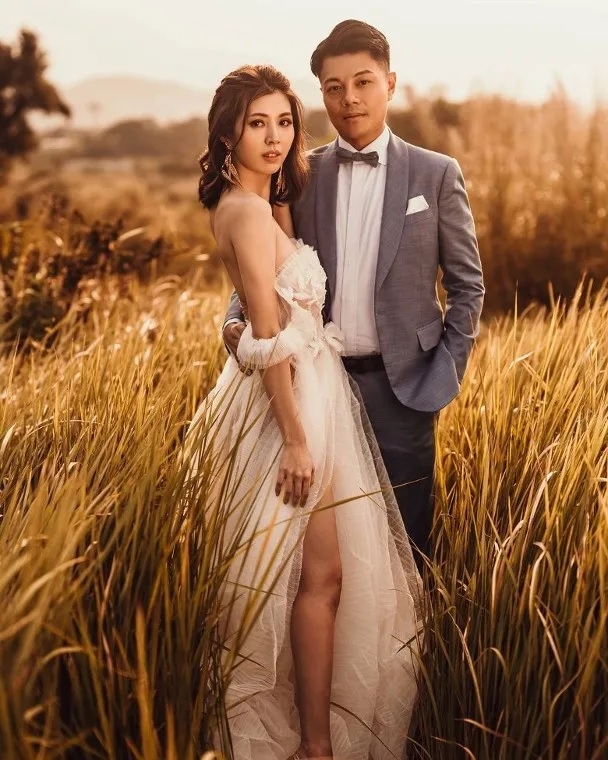 2 張秀文正式升呢做人妻。.jpg