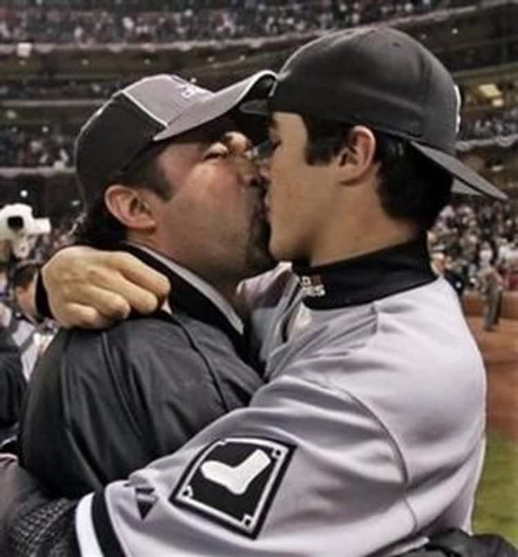 a-world-series-victory-brings-out-the-best-in-ozzie-guillen-photo-u1.jpeg