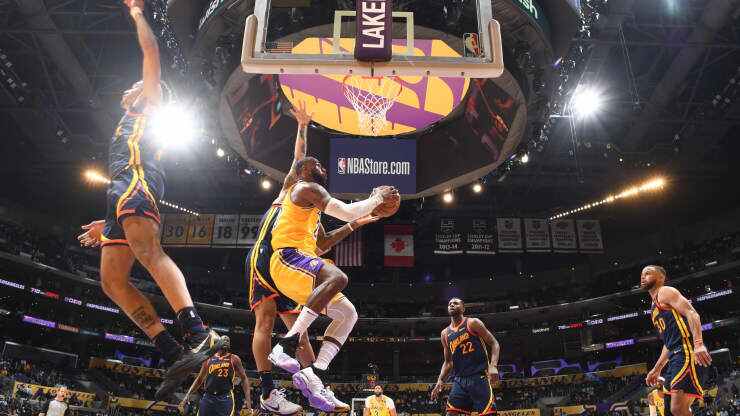 106886531-1621601215518-gettyimages-1232995057-121_05192021_warriors_lakers_pant.jpeg