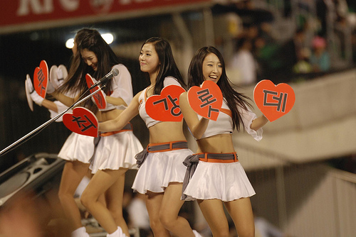korean-cheerleader-1.jpg