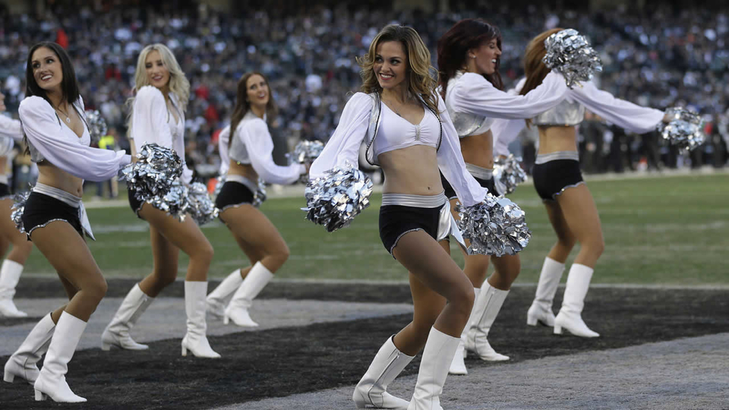 94326_060414-ap-oakland-raiders-raiderettes-cheerleaders-img.jpg