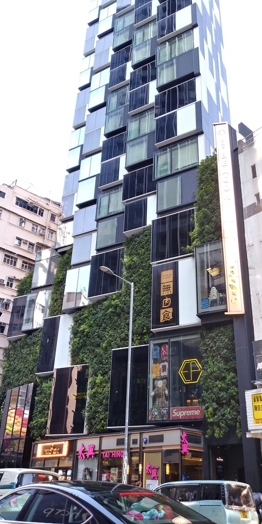 162043wyyy9zj56t69z616 45.jpg