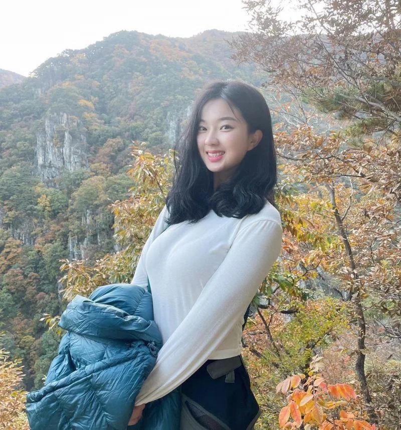 4 聖熙熱愛戶外活動。.jpg