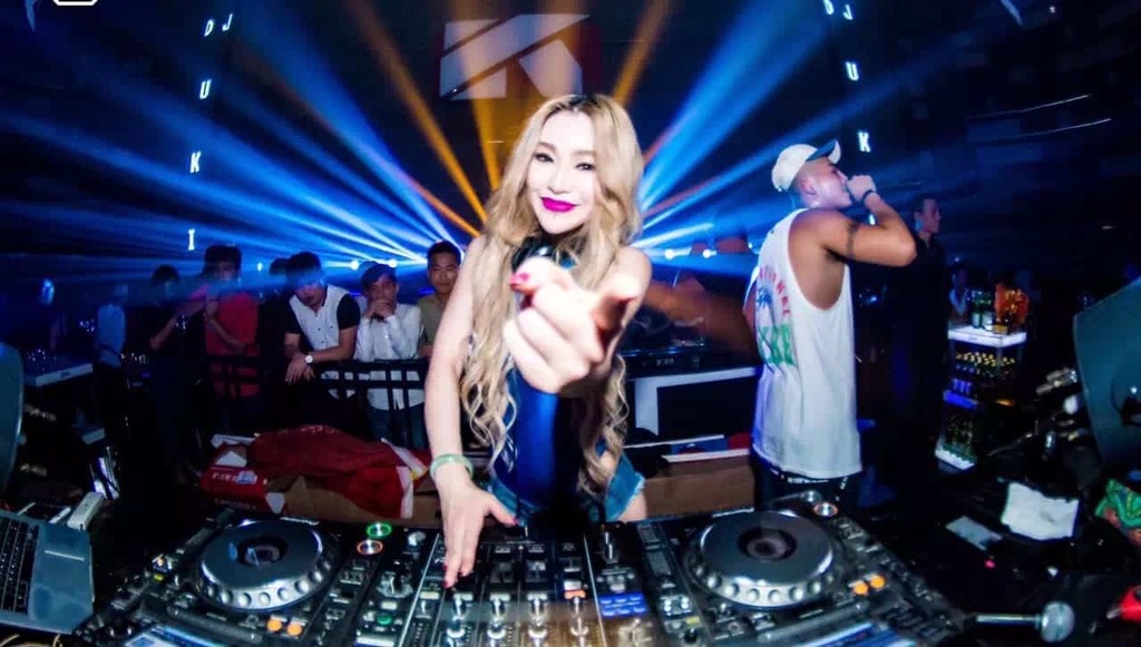 DJ_Uki_07.jpg