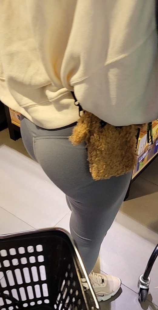 Screenshot_20220125-060621_Video Player.jpg