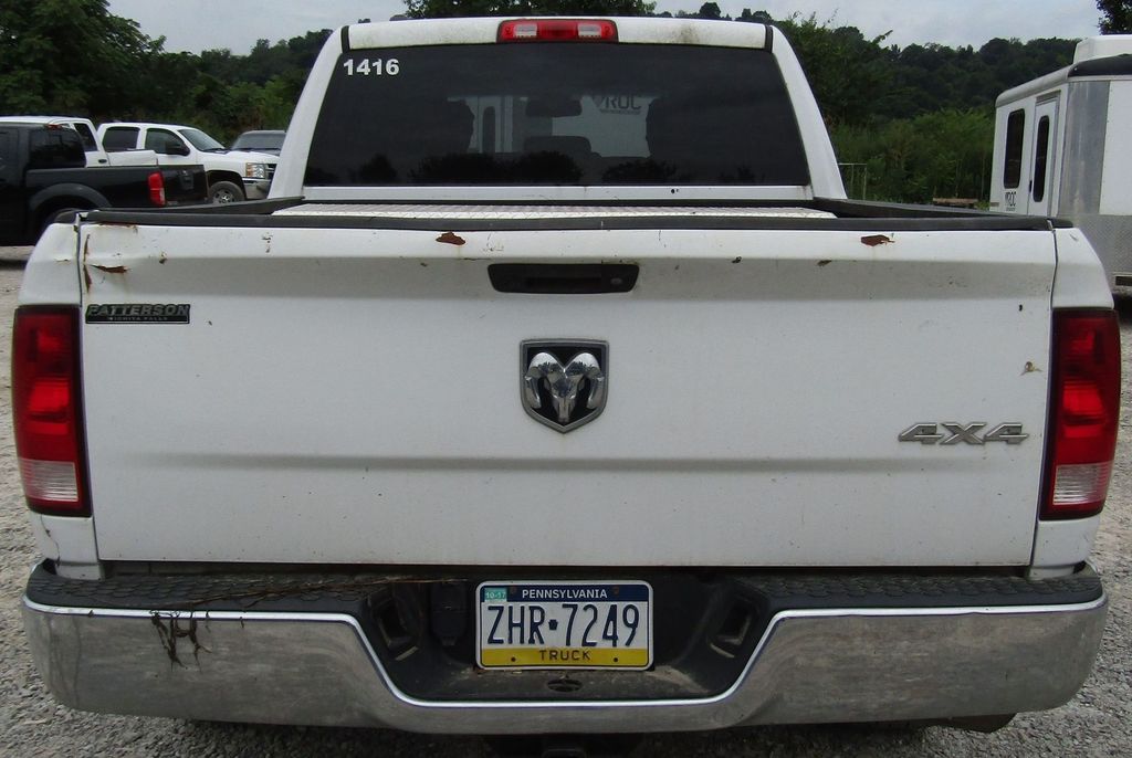 FJ9733E.jpg