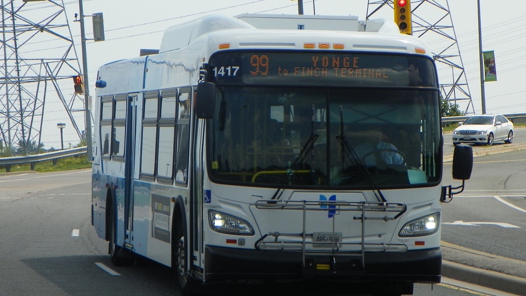 YRT1417_on.jpg