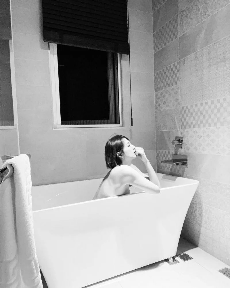 5 阿喜露側胸。.jpg