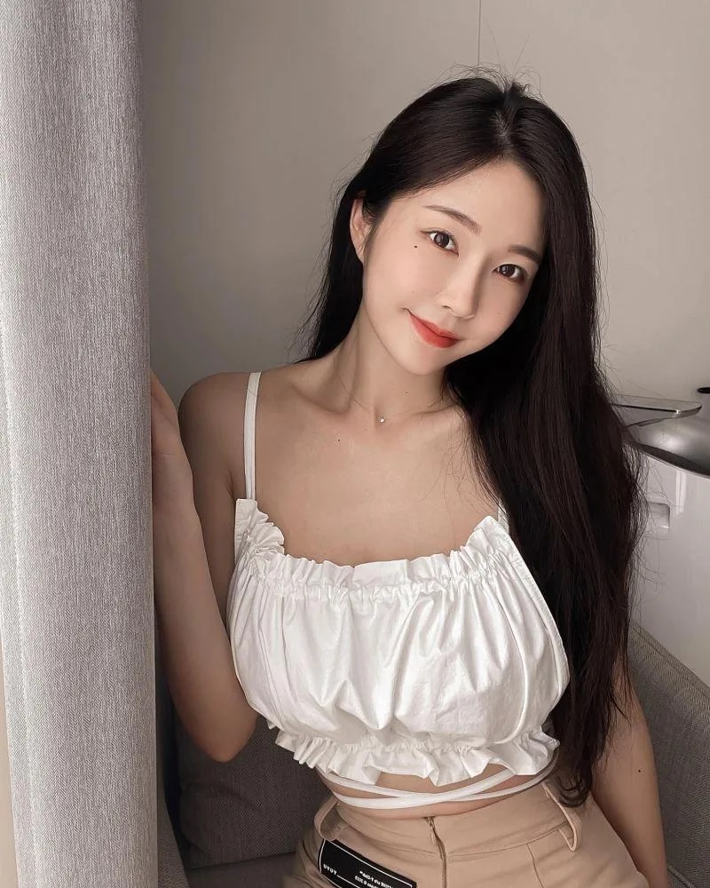 2 黃上晏外貌、氣質出眾。.jpg