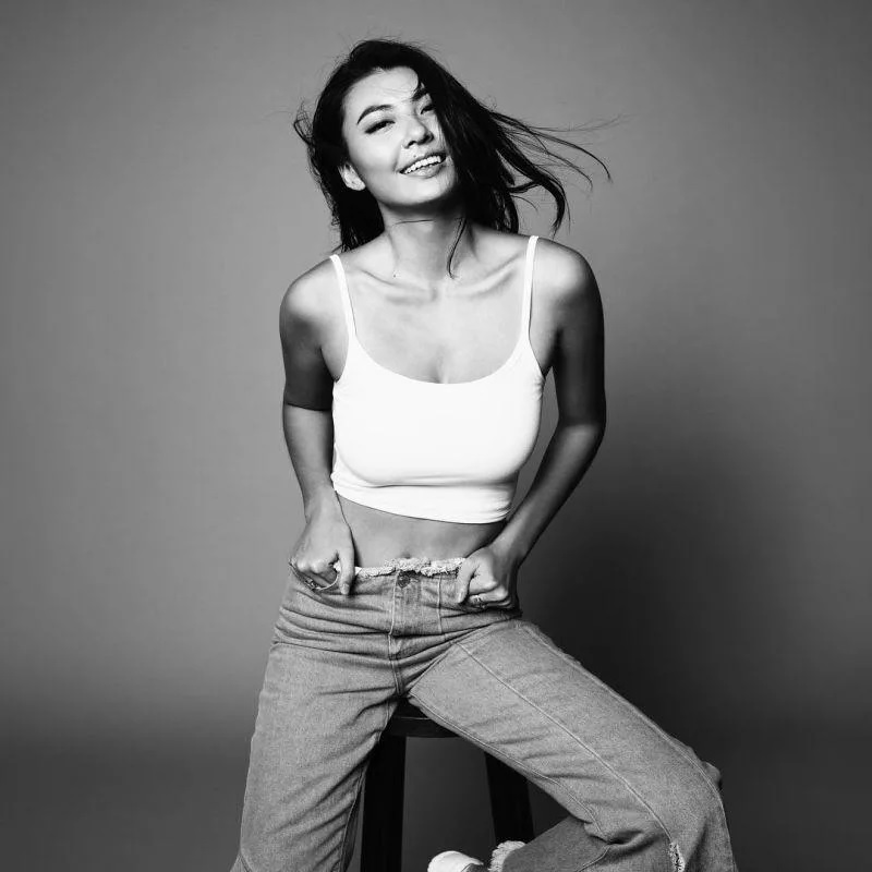 4 王麗嘉甩開星爸光環，活躍模特兒界。.jpg