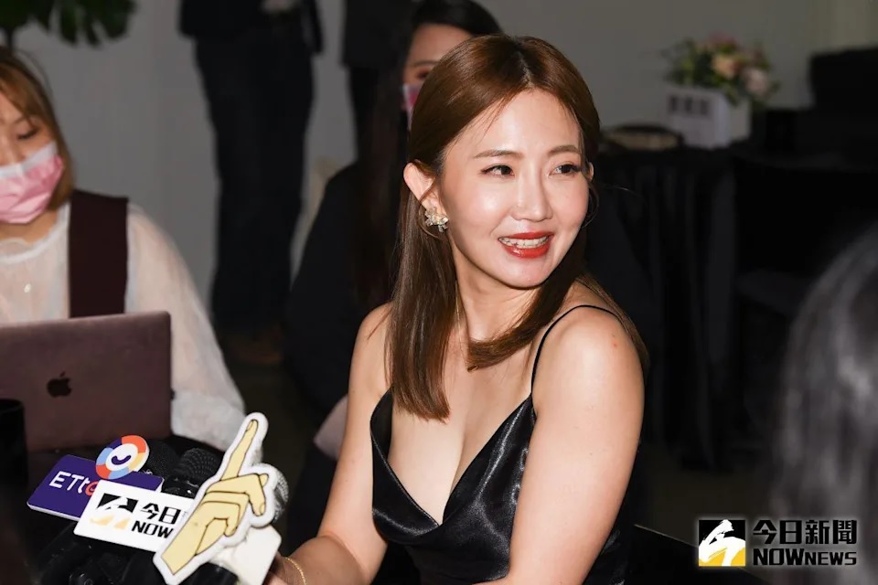 1 謝忻裸照外流。.jpg