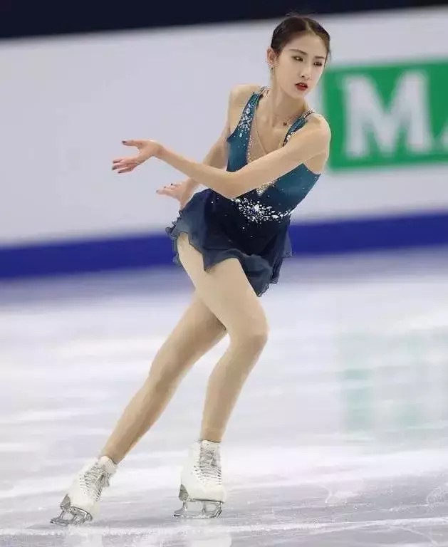 陳虹伊~1.jpg