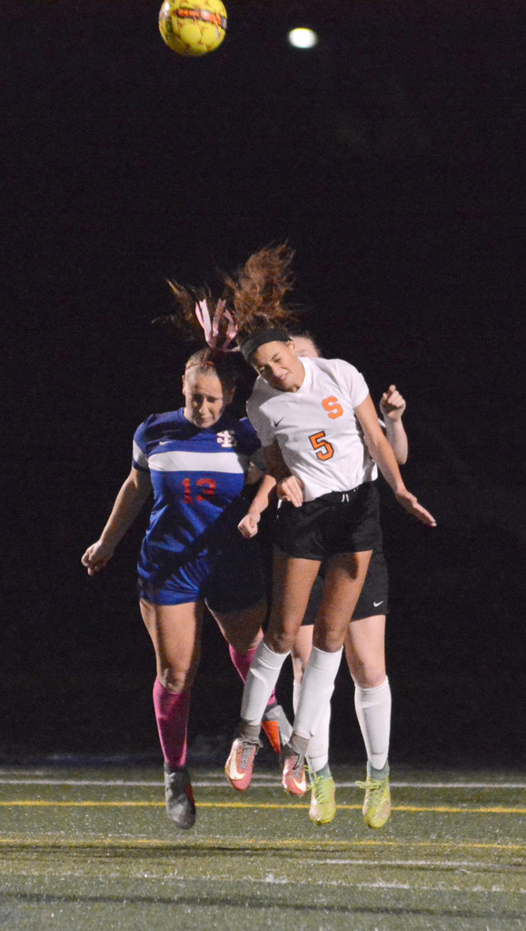 CC08_Girls-Soccer_02 (1).jpg