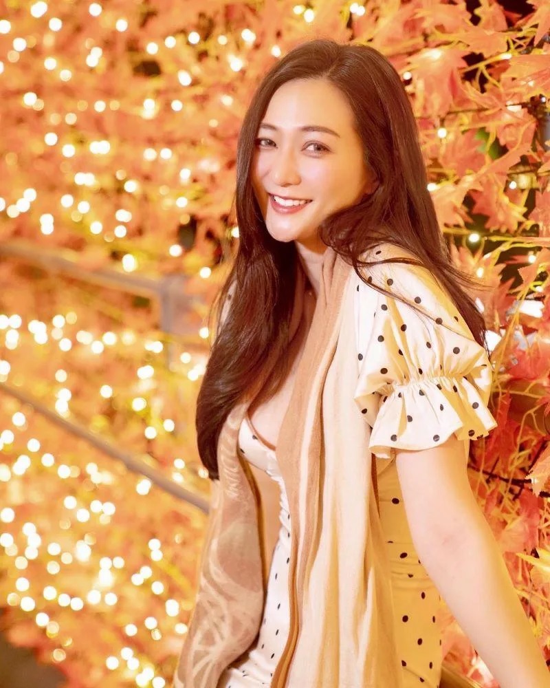 4 徐恩喜歡在IG分享美食、旅遊心得。（圖／徐恩 Hannah IG）.jpg