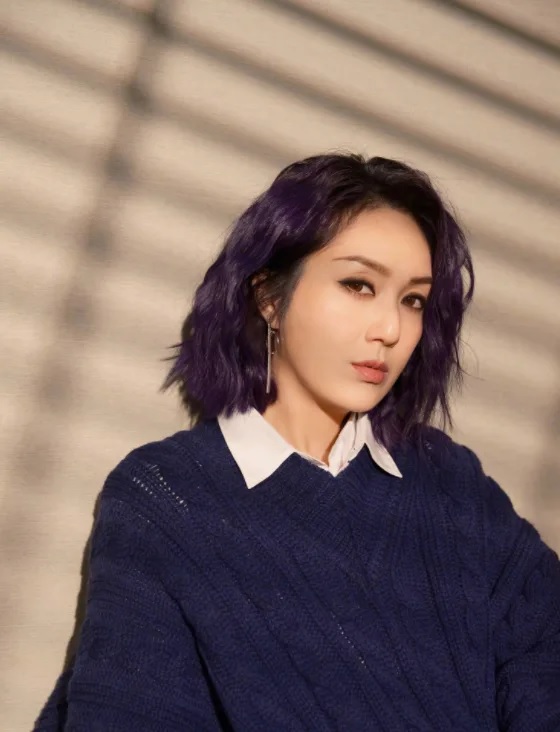 8a 楊千嬅妝後.jpg