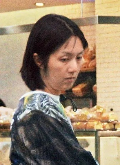 8b 楊千嬅素顏.jpg