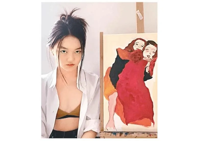 仍未成年的李嫣，專心畫畫是一件好事。.jpg