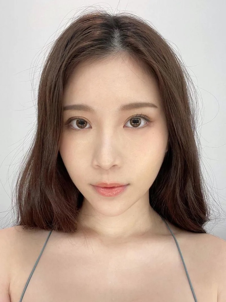 2 鄭家純有張清新五官。（圖／鄭家純臉書）.jpg