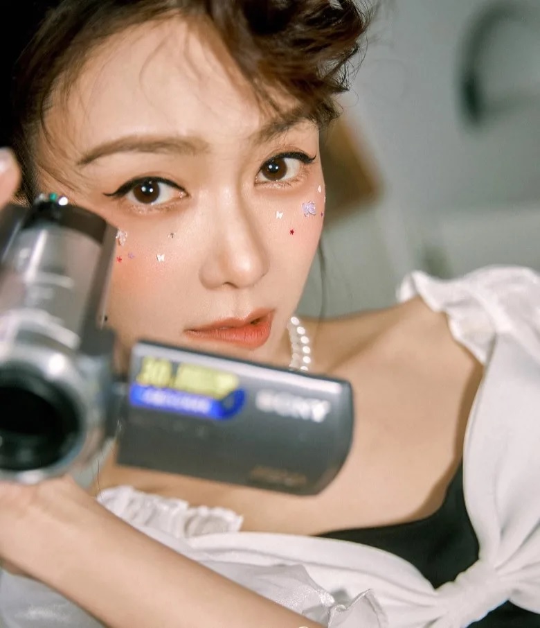 3 今次晒新相終於變番昔日嘅薛凱琪。.jpg