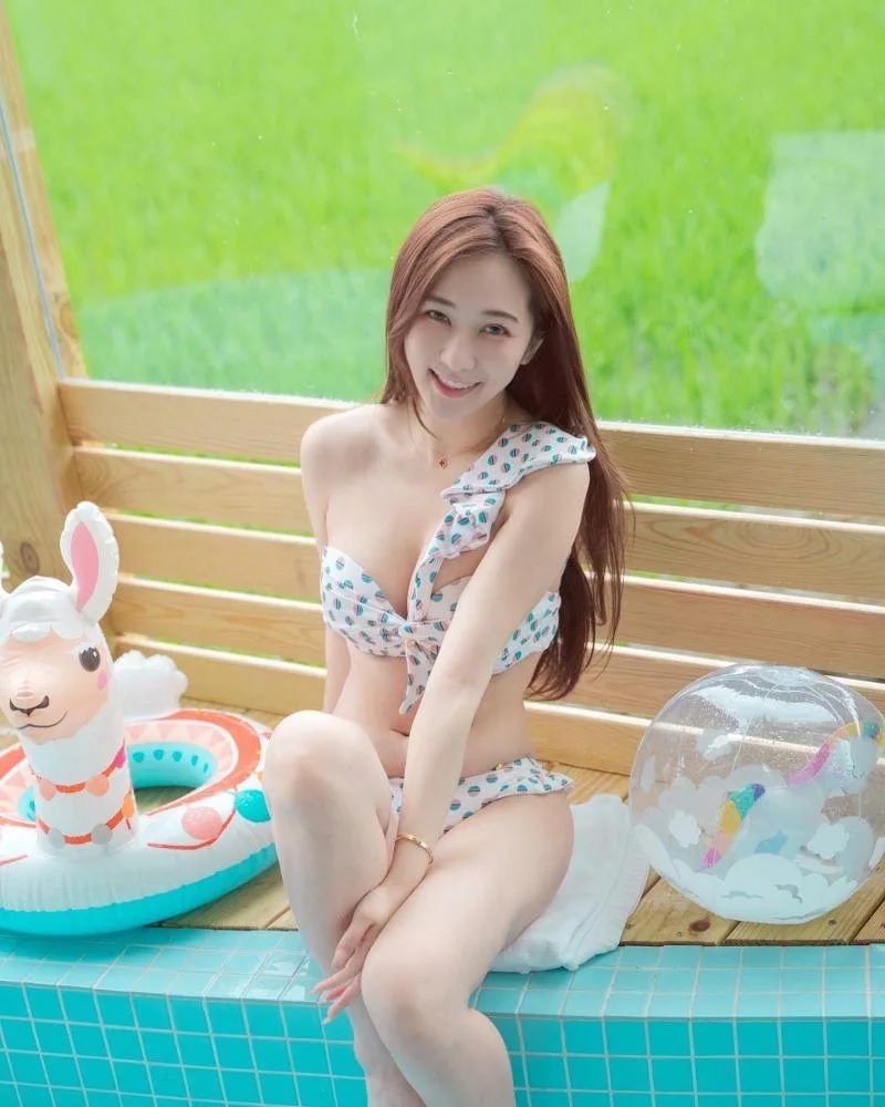 3 徐恩身材窈窕。（圖／徐恩 Hannah IG）.jpg