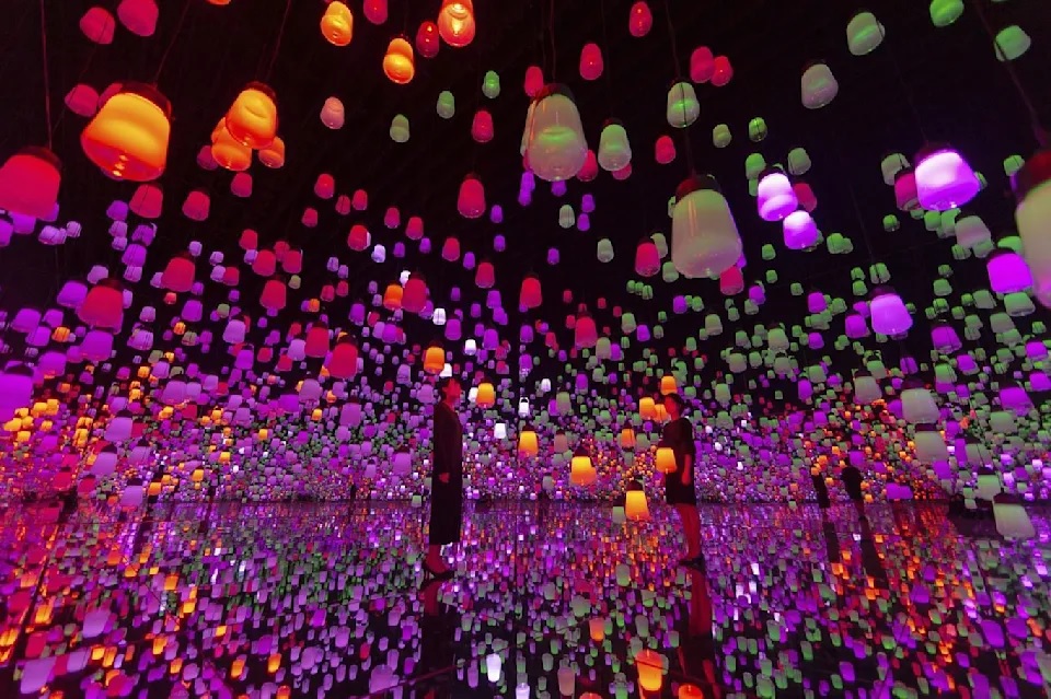 3. 東京TeamLab數位藝術美術館.jpg