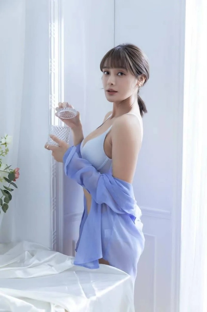 2 ▲莫棠予身材保養得宜。（圖／莫棠予臉書）.jpg