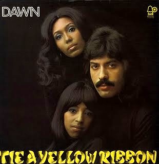 Tie+A+Yellow+Ribbon+Dawn.jpg