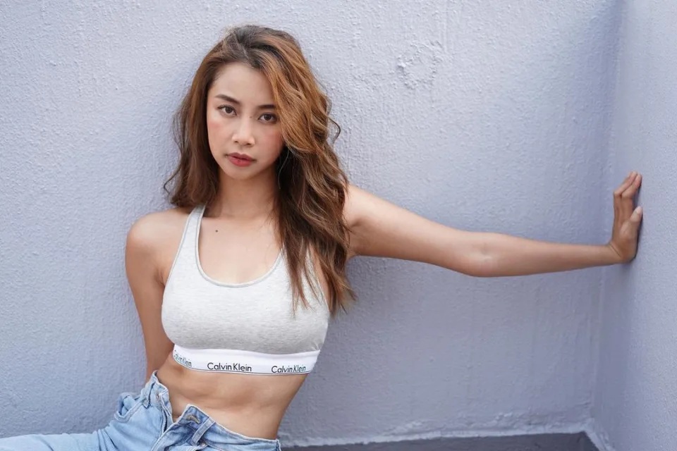 7 何泳芍｜2018年香港小姐五強a.jpg