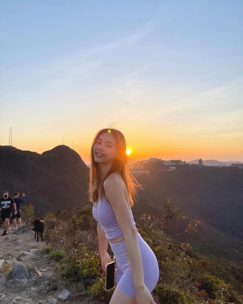 8 廖慧儀｜2020年香港小姐十強b.jpg