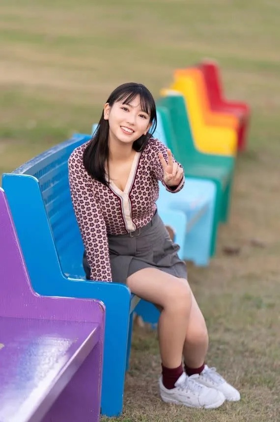 2 ▲澤口愛華平日裝扮就相當有鄰家女孩感。.jpg