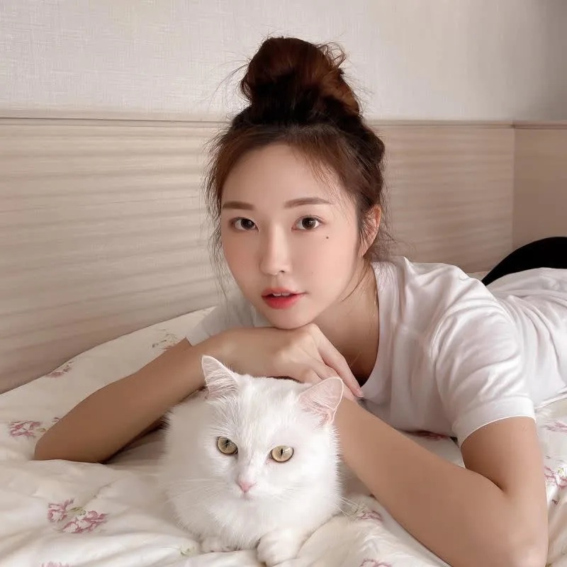 1 黃上晏顏值高，氣質出眾。（圖／黃上晏臉書、IG）.jpg