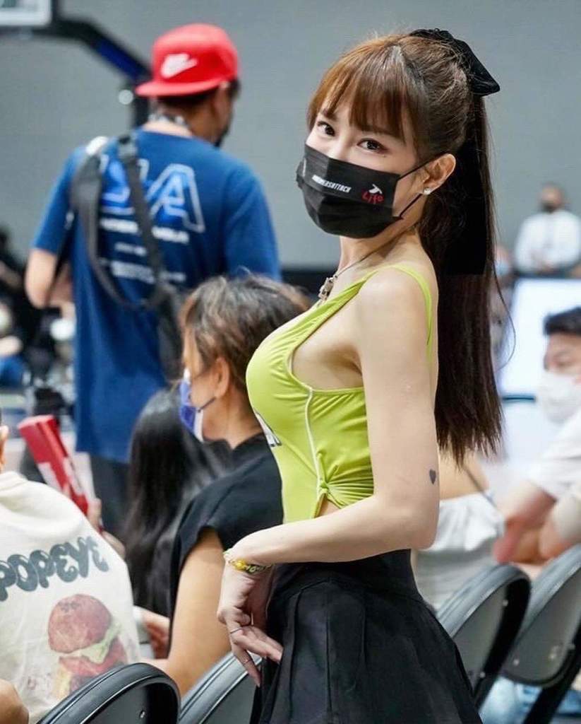 7CA6B1DD-5B87-4A7F-A78D-4D9F8C2FF51F.jpeg