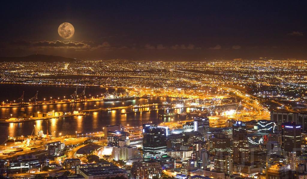 「超級月亮」搭配  南非  (South Africa).jpg