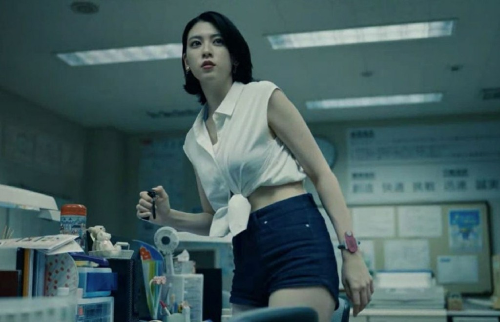 三吉彩花vQxmFL0MY.jpg