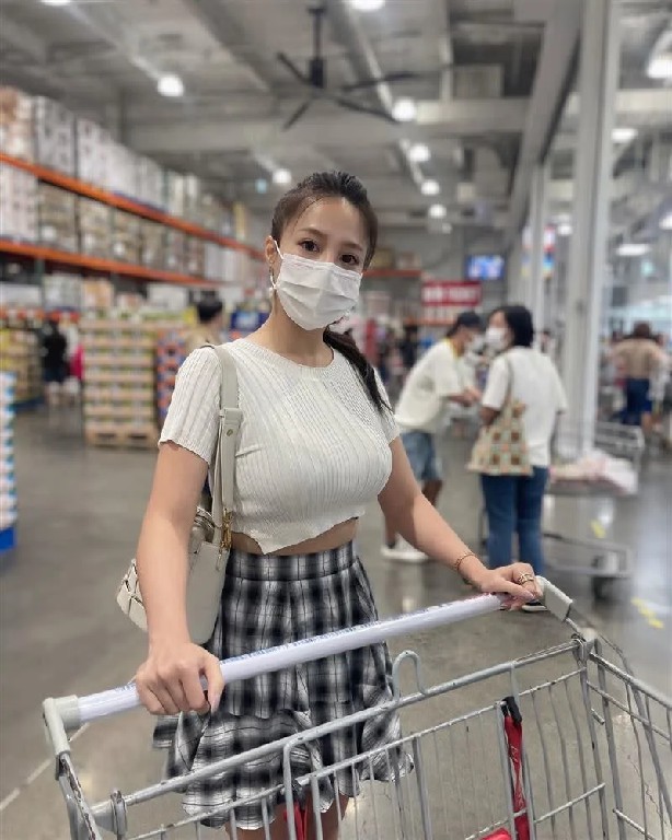 林采緹.jpg