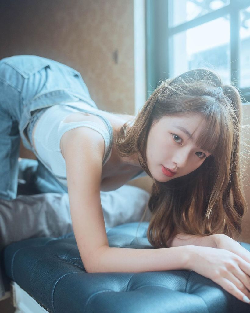 j=bnk.jpg