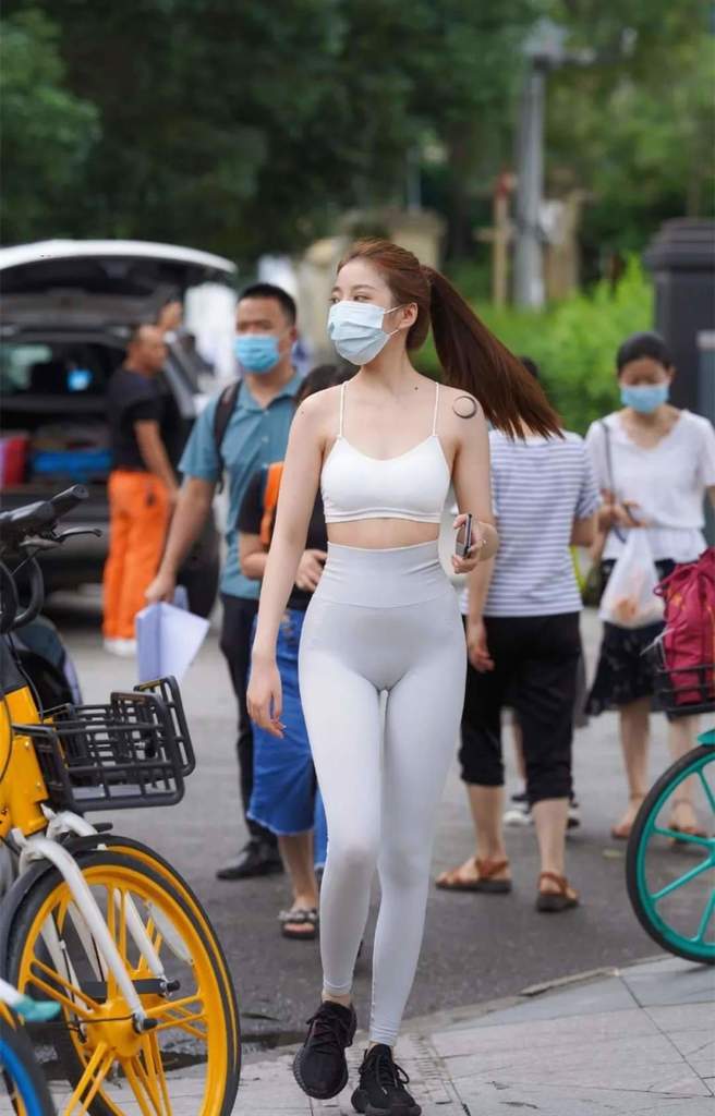 小姐姐.jpg