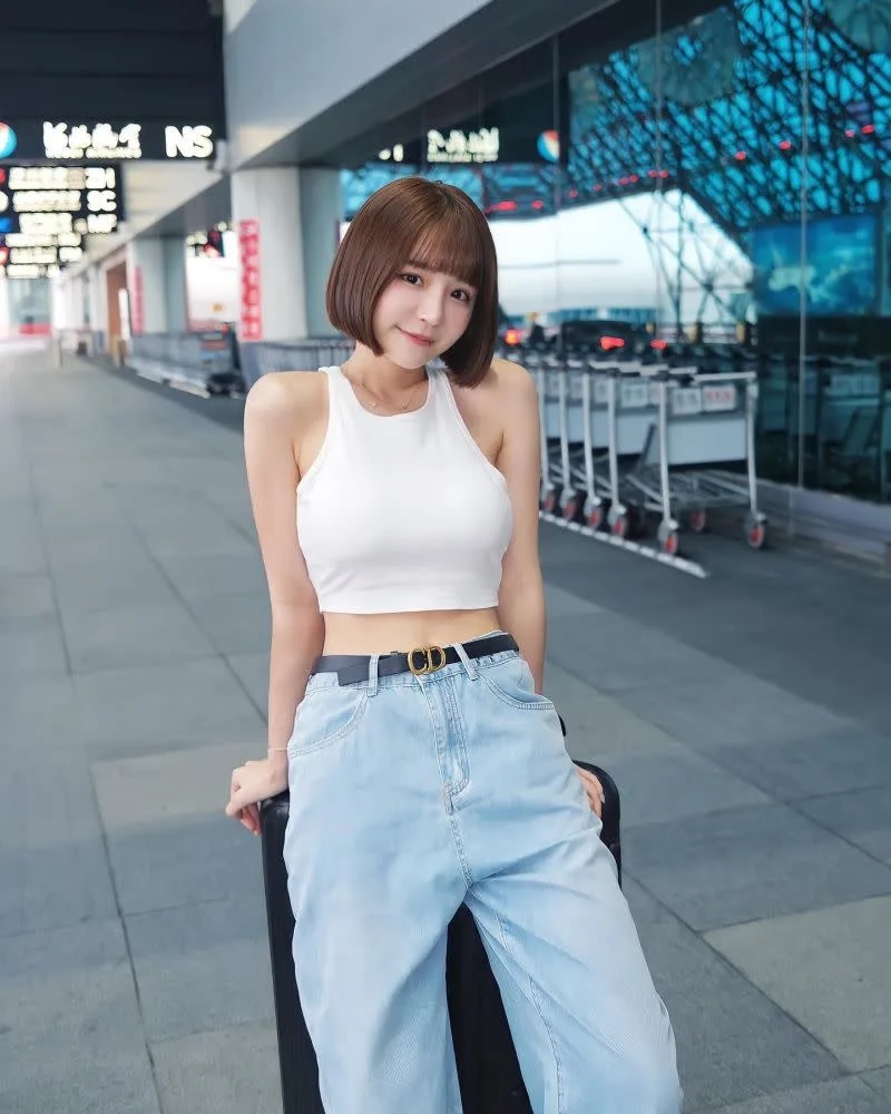 5 「呆萌女神」元元近日飛往日本工作。.jpg