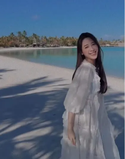 4 ▲歐陽妮妮推薦網友來馬爾地夫遊玩。.png